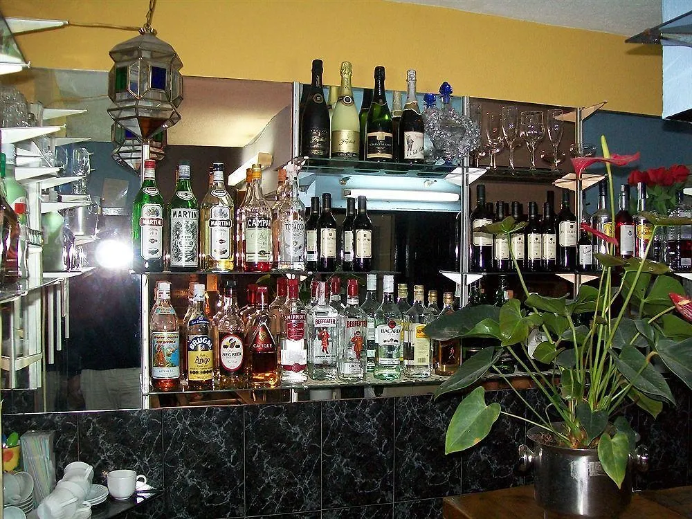 Hostal Boutique Los Geranios Del Pinar Torremolinos
